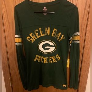 Green Bay Packers long sleeve shirt. Victorias Secret Pink, size Medium
